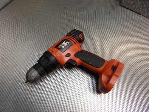 Black decker 12c - black, 12v